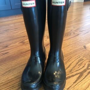 Girls hunter boots size 2/3 black (gloss)